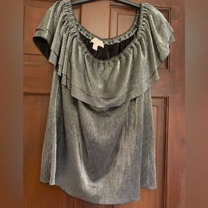 Cute micheal kors silver blouse